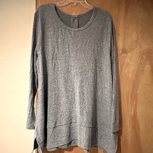 Woman’s fleece tunic